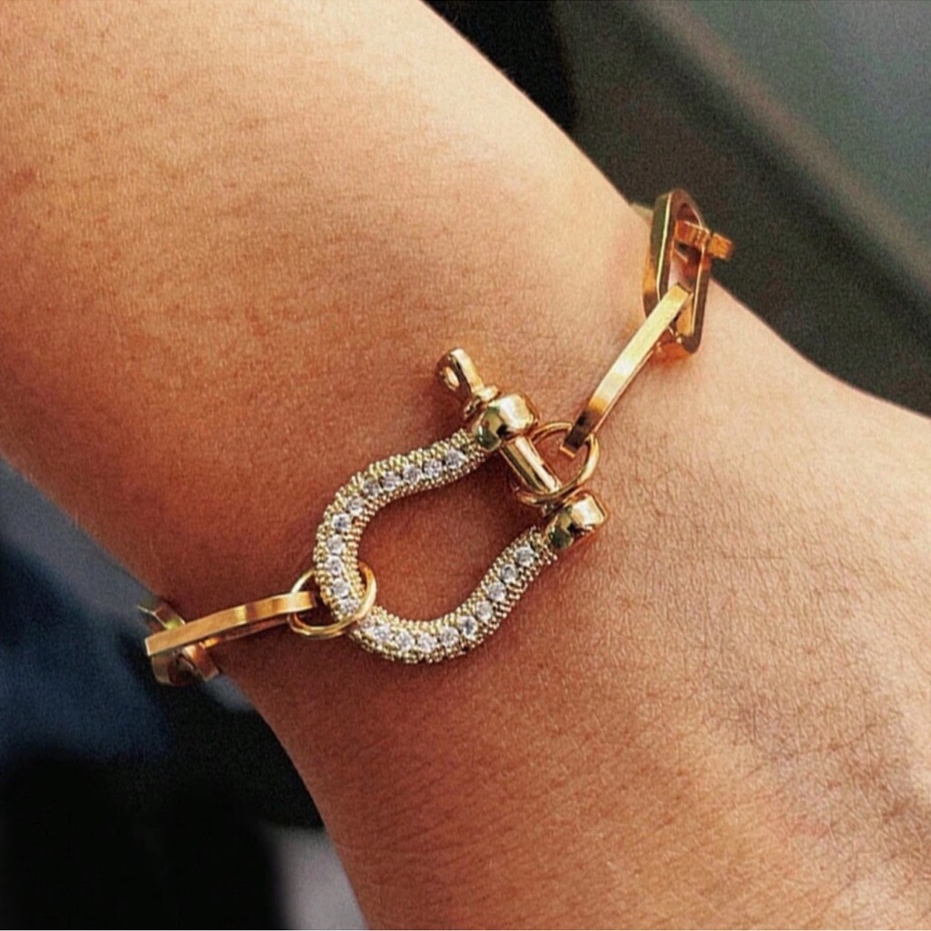 18k Gold Plated Rhinestone Horseshoe Chain Bracelet